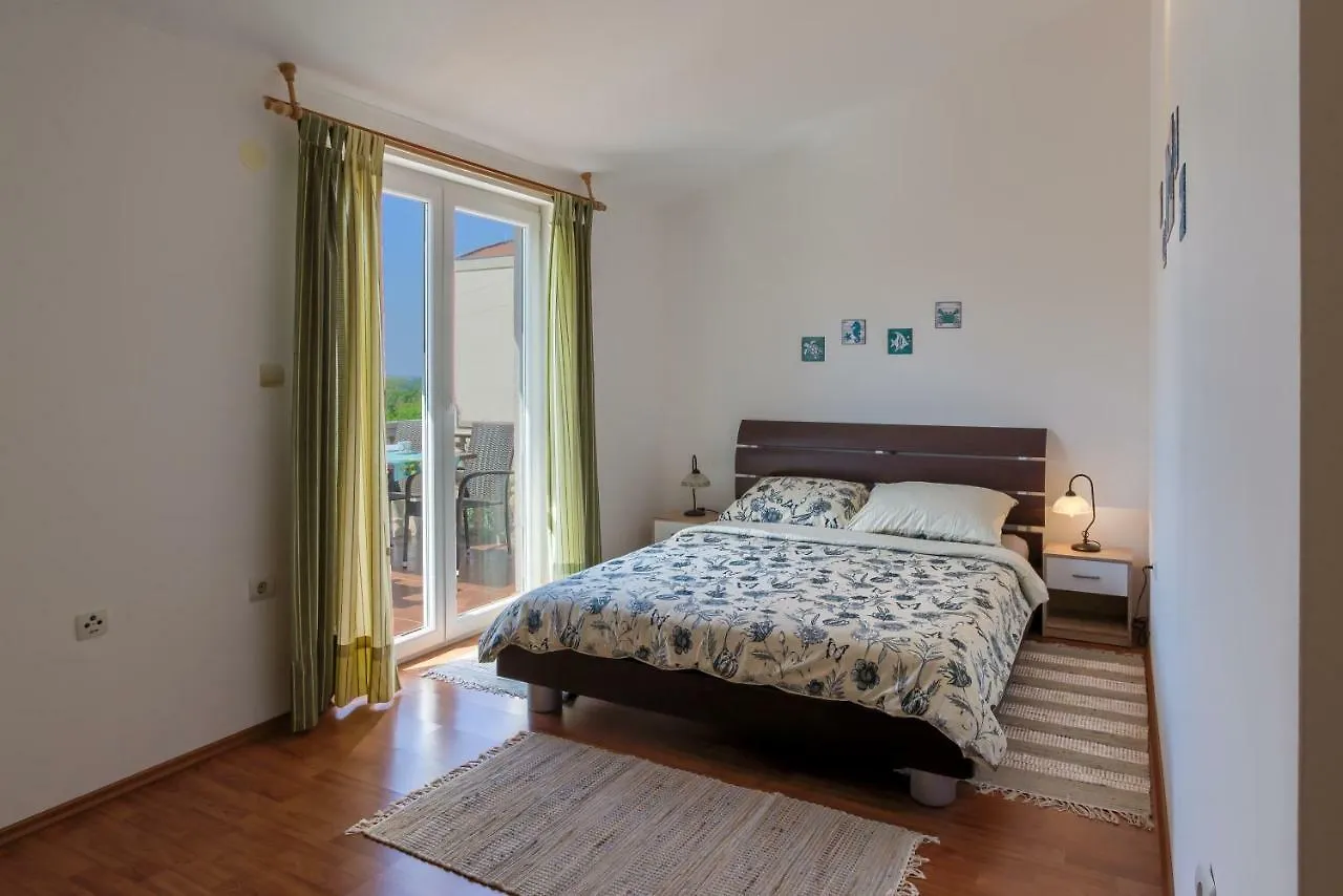 Apartment Monica Ližnjan Croazia